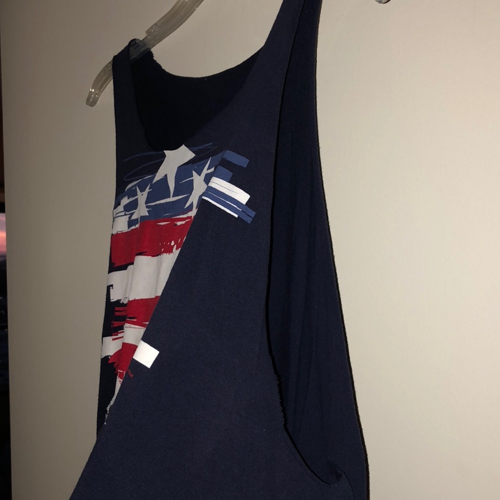 Patriotic Tank - Picture 4 of 5